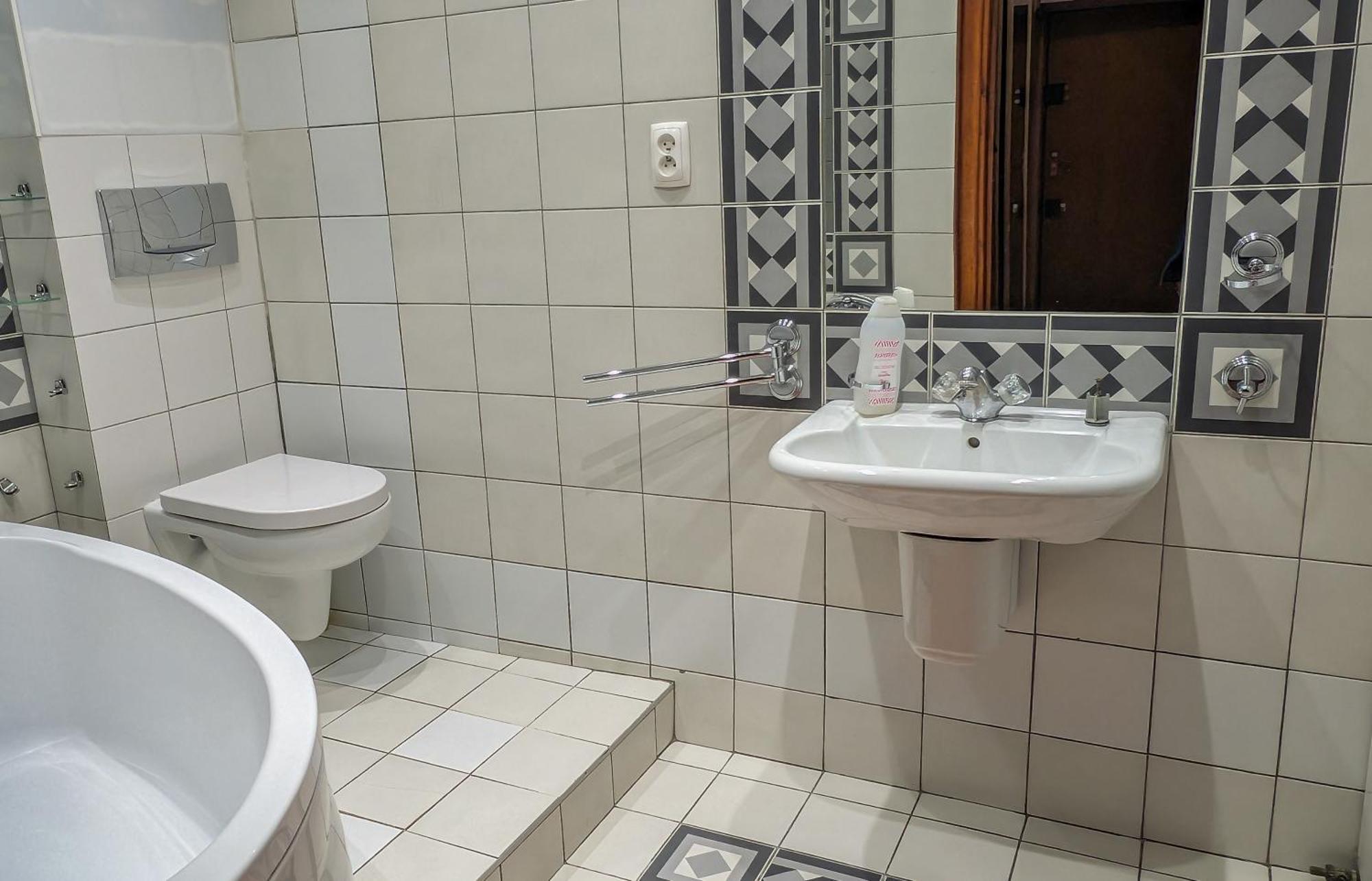Velvet Kopinska Varšava